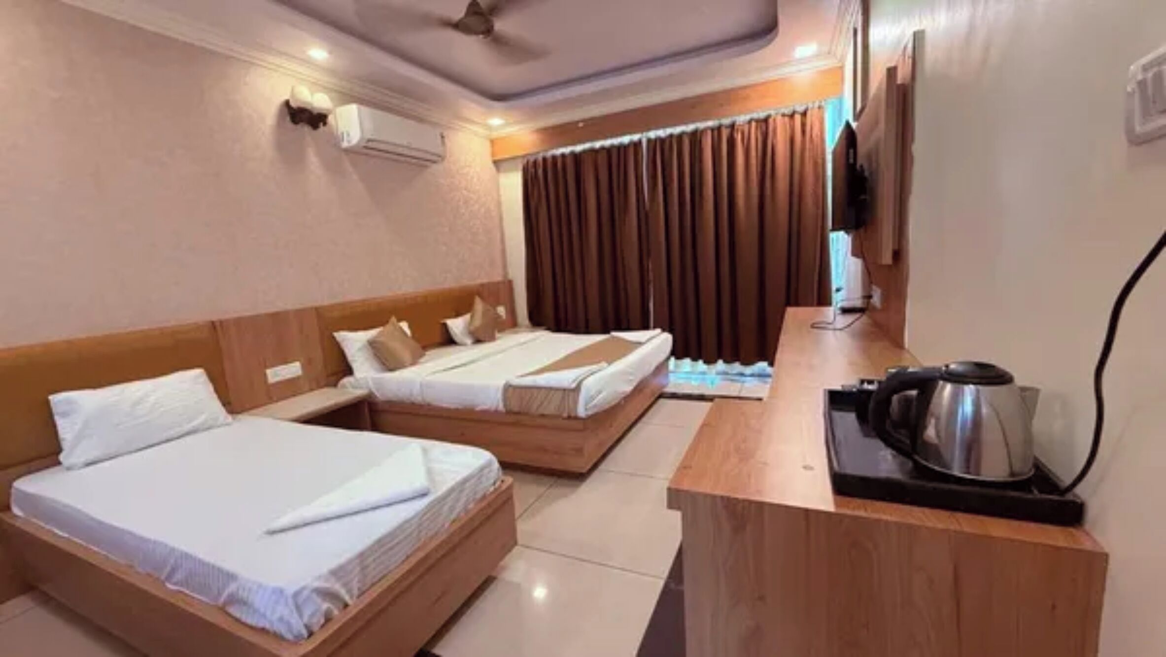 Executive Room