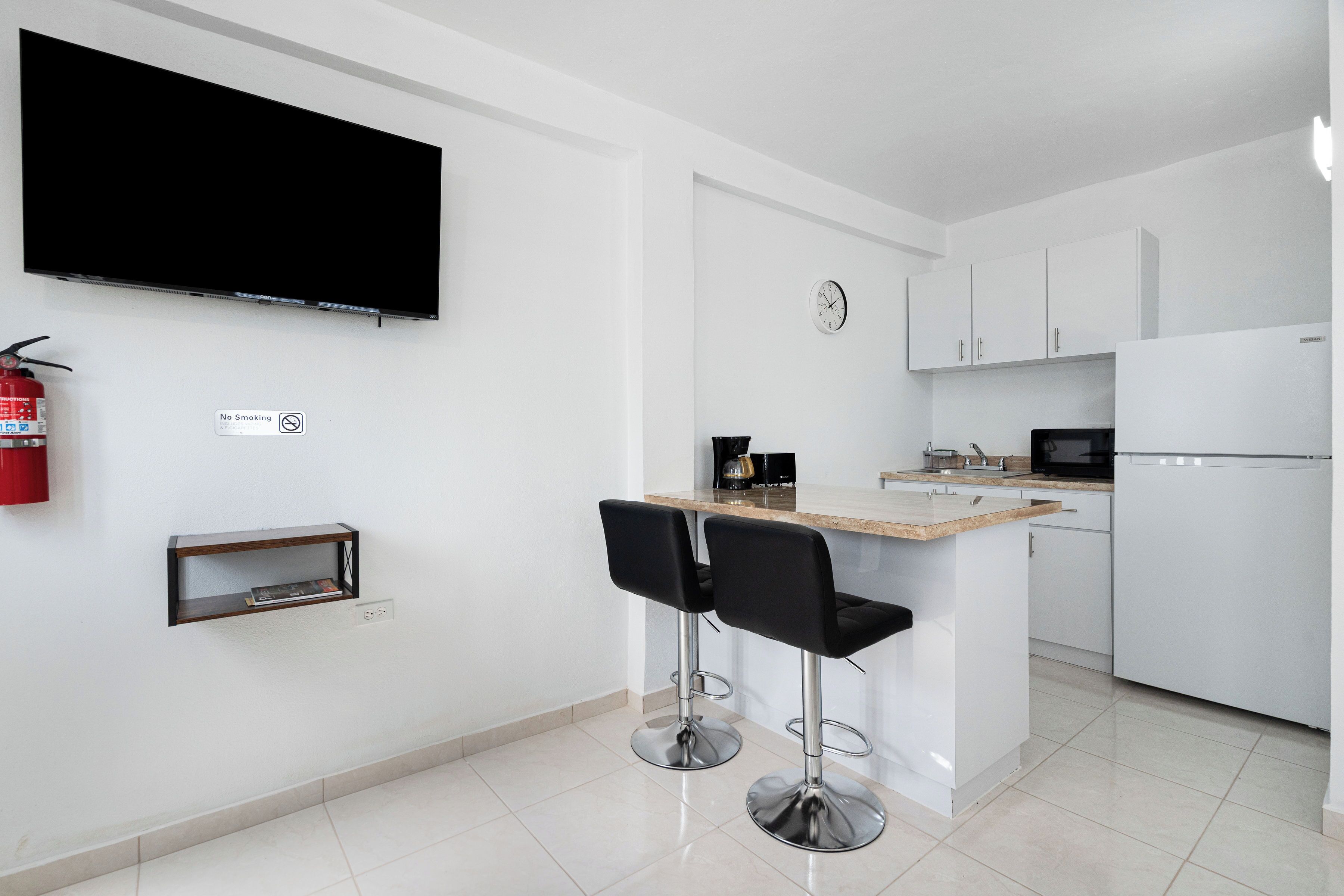 32-inch flat-screen TV with digital channels