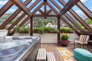 Bain à remous extérieur