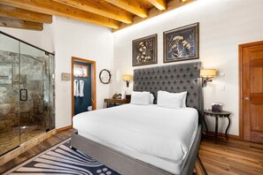 Unclassified image, 2 of 30, button - Wildwood Canyon Inn-Pine Crest Room (Telluride)
