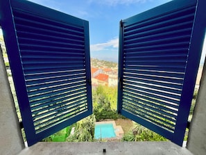 Property grounds - Charming apartment with panoramic terrace (Hyères)