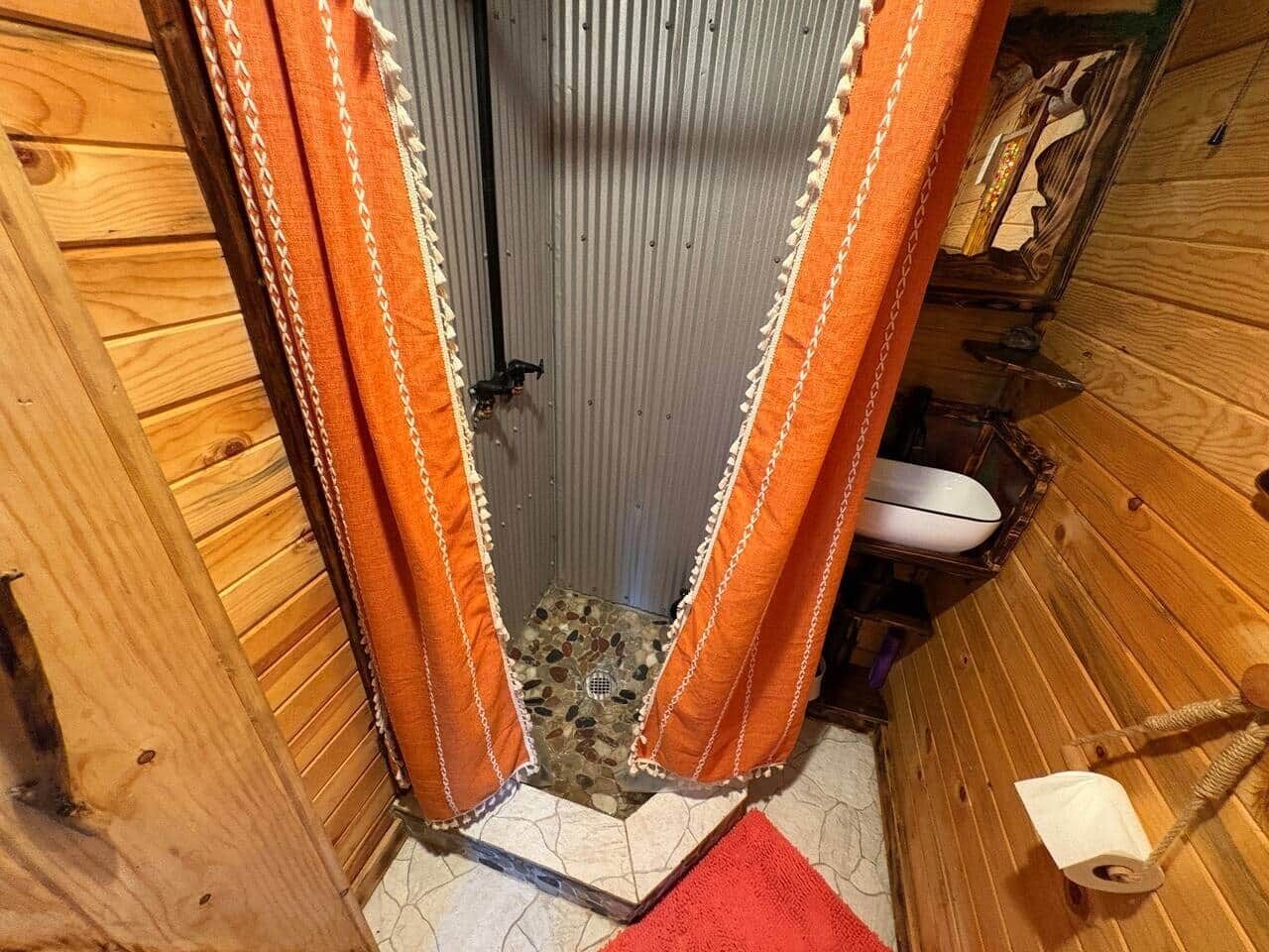 Shower, towels, soap, shampoo