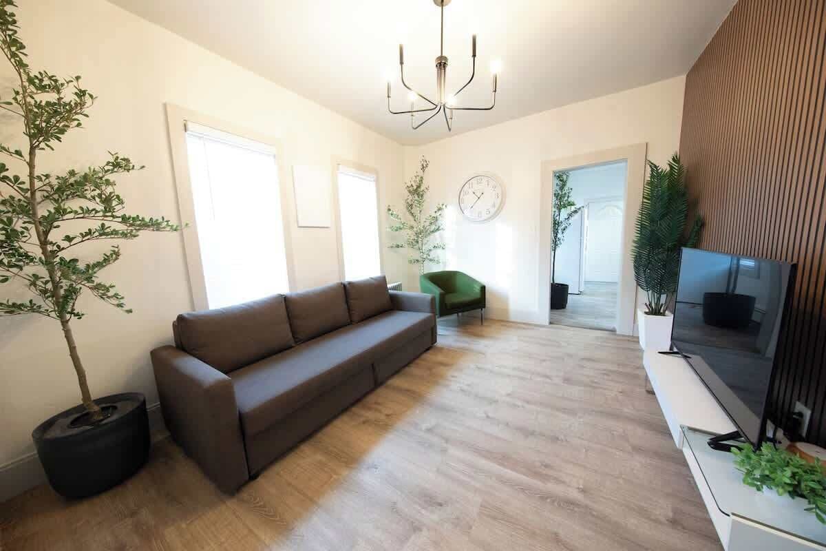 TV, offices