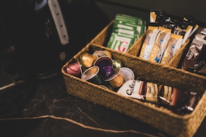 Alimentos y bebidas