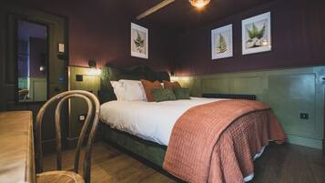 Deluxe Double Room | Egyptian cotton sheets, premium bedding, Select Comfort beds