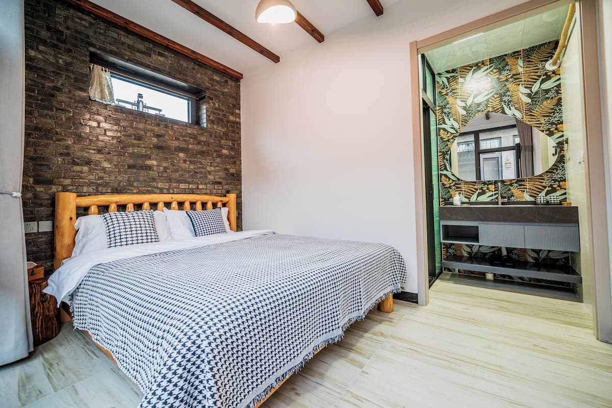 Comfort Double Room, Private Bathroom, Courtyard View | View from room