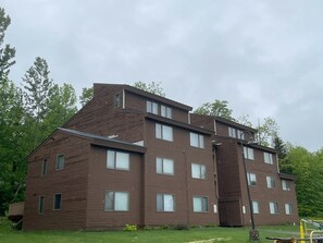 Exterior - Prime Ski-In/Ski-Out Location at Sugarloaf! (Carrabassett Valley)