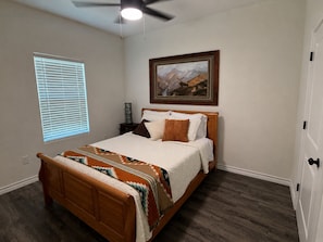 Unclassified image, 2 of 8, button - Charming Bandera Retreat Within Walking Distance of Main Street (Bandera)