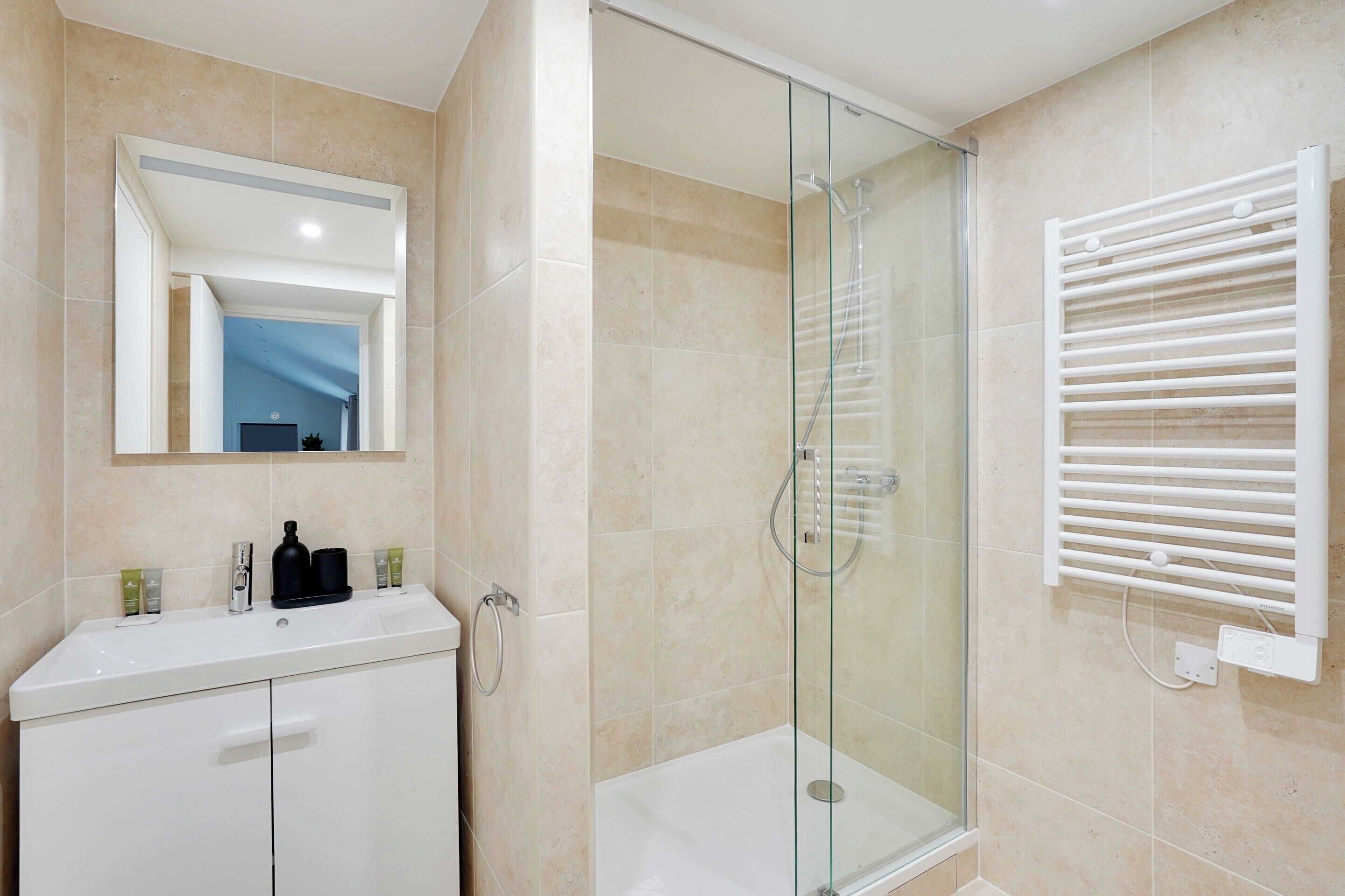 Apartemen | Kamar mandi