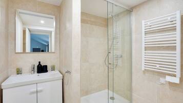 Apartemen | Kamar mandi