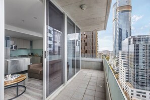Property grounds - La Trobe Lookout Poolside Retreat by State Library (Melbourne)