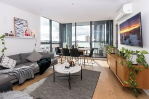 Living area - Coveted Collingwood Balcony Hideaway with Views (Collingwood)