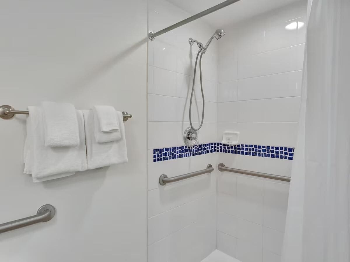 Condo, 1 cama King e sofá-cama (Sandestin Retreat) | Banheiro