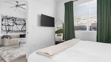 Apartment, 2 Bedrooms, Non Smoking, Kitchen | Blackout drapes, iron/ironing board, travel crib, WiFi (free)