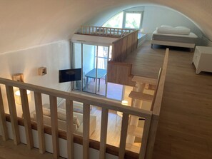 Room - Vrbo Property (Gruissan)