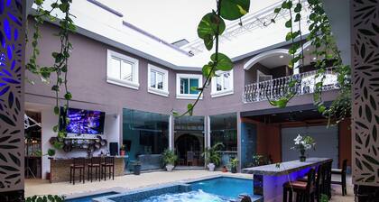 Hotel Bugambilias