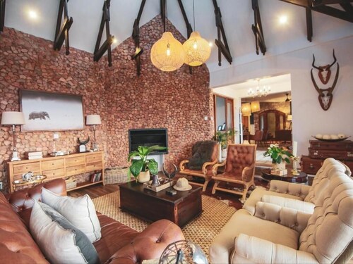 Otjiwa Mountain Lodge