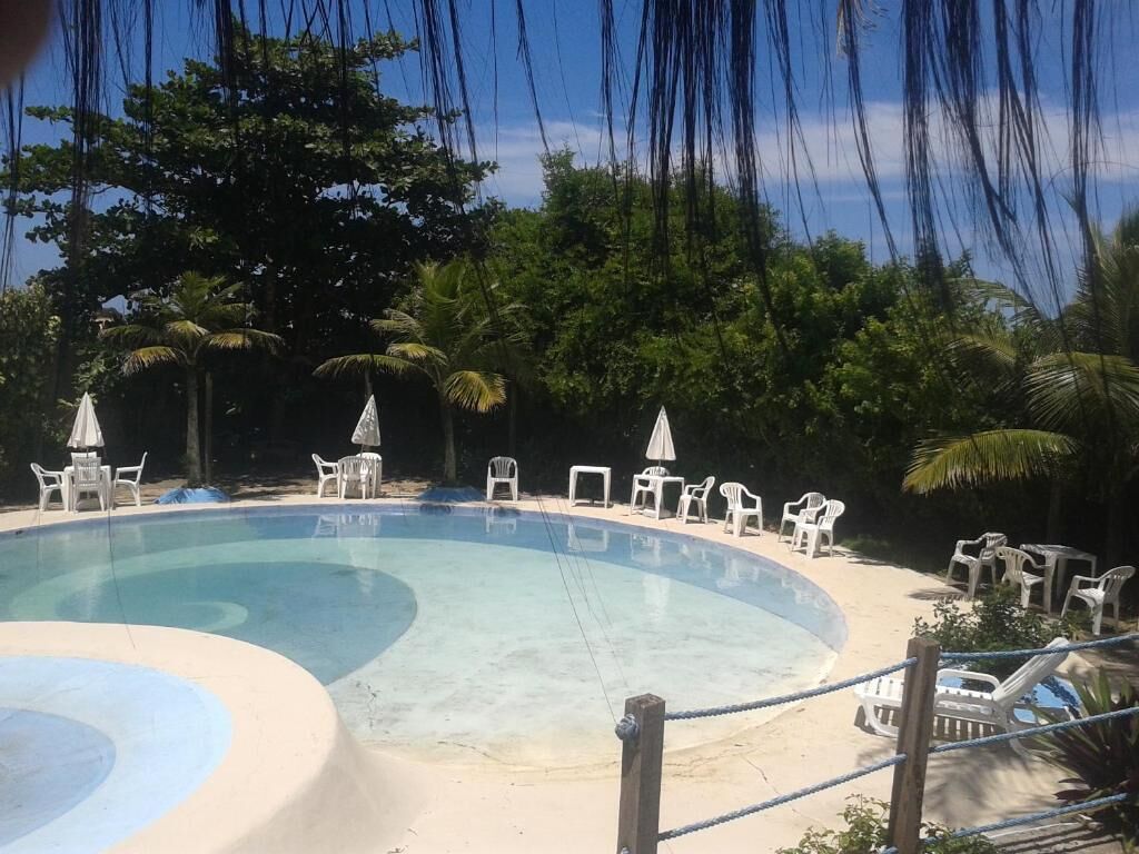 2 piscinas al aire libre