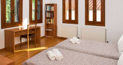 Mountain Breeze Sanctuary With View Near Volos