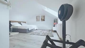 WiFi, bed sheets
