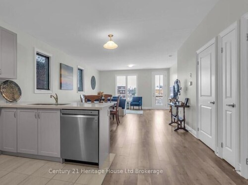 Nice house with air conditioning in charming Tillsonburg
