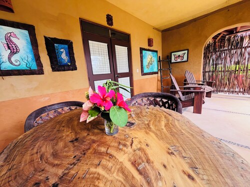Casa Sol y Luna 
Private Beachfront Suits with Pool and Ocean View