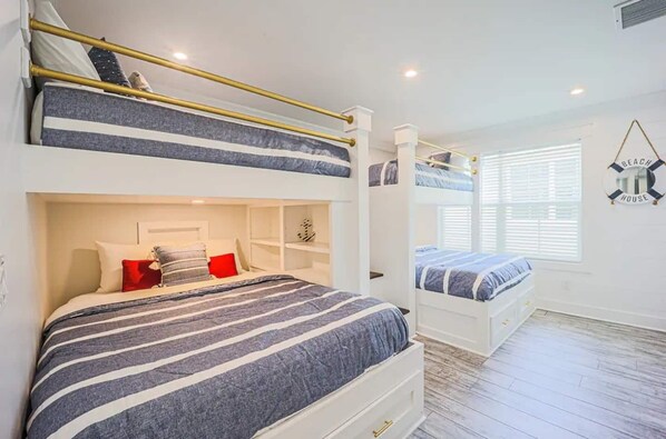 Iron/ironing board, travel cot, free WiFi, bed sheets