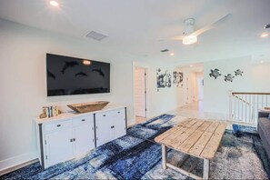 Living area - Lux Family Beach Retreat | Pool Slide • Hot Tub (Hilton Head Island)
