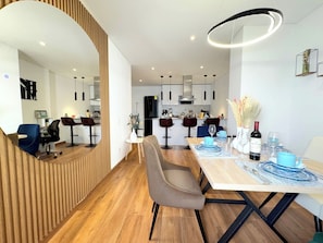 Dining - Vrbo Property (Bogotá)