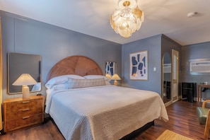 Chambre, 1 très grand lit