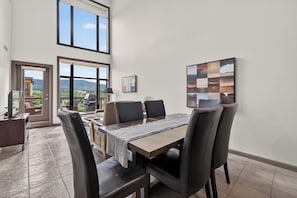 Deluxe Condo, 2 Bedrooms, Balcony, Mountain View | Interior - 2 Bd Loft 603 at Playa. Pool and Hot Tub (Kelowna)