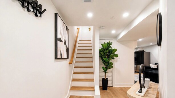 Interior - Luxe Modern Suite on 14th (Washington)