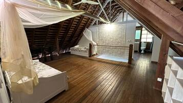4 camere, Wi-Fi, lenzuola