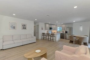 TV - Coastal 2BR Beach Getaway | Gulf + Bay | Unit B (Manasota Key)