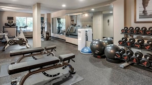 Fitness facility - Group Suite Nr Disney | Pool & Breakfast Included (Kissimmee)