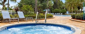 Pool - Wow .. what a beautiful resort ! (kissimmee)