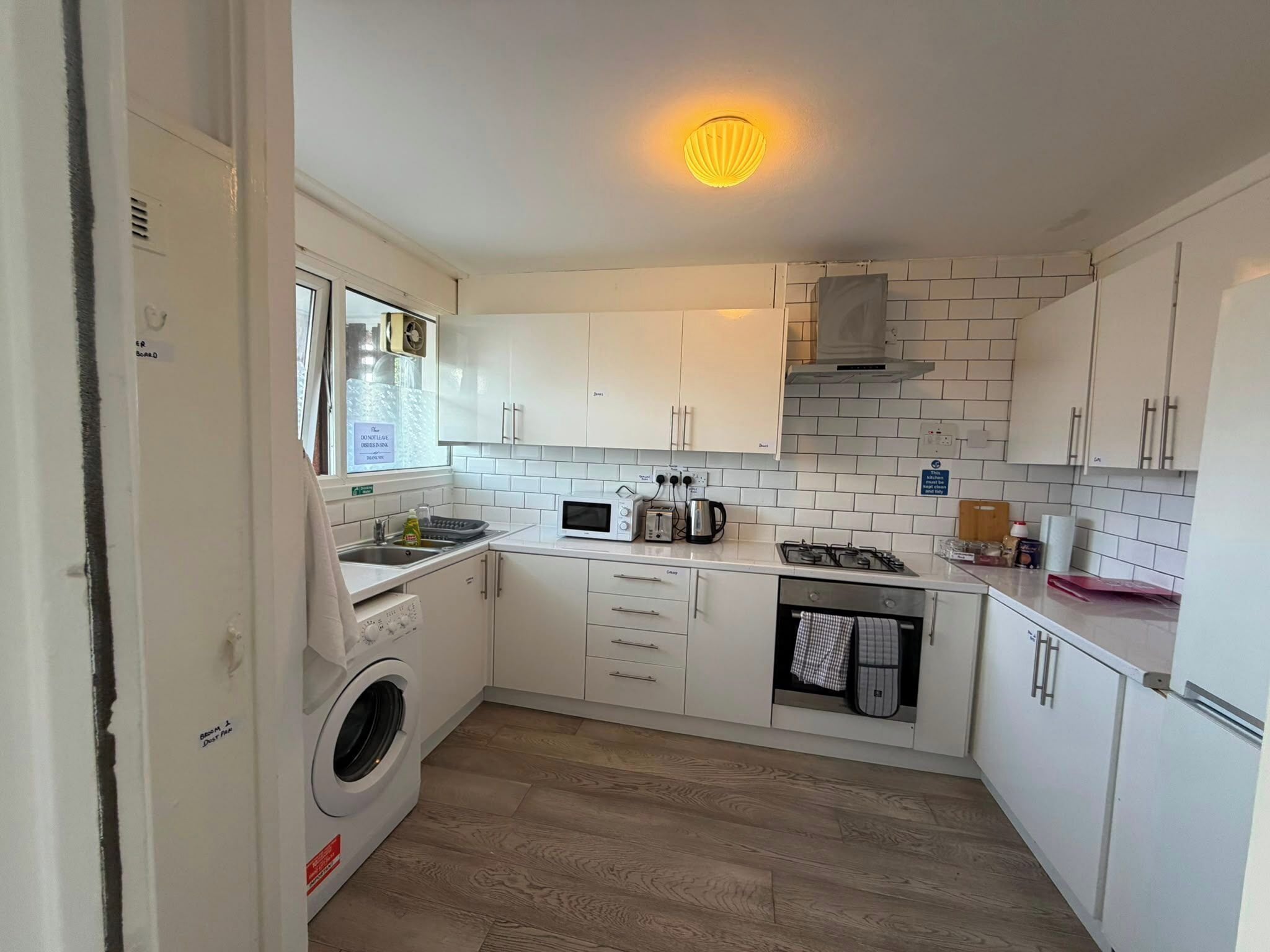 Fridge, microwave, oven