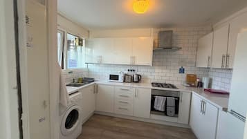 Fridge, microwave, oven