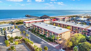 Exterior - Pool, Hot tub, easy access to beach, shops, pier, and NEW ELEVATOR. Pet friendly (Tybee Island)