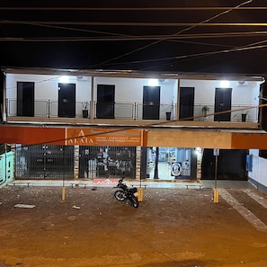 Exterior - Apartment on San Isidro 1, close to all amenities. (Encaenación)