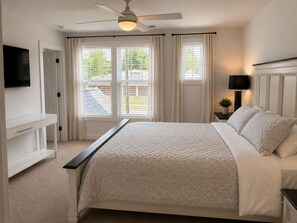 3 Schlafzimmer, Bügeleisen/Bügelbrett, WLAN, Bettwäsche