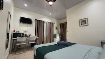Standard Double Room, Garden View