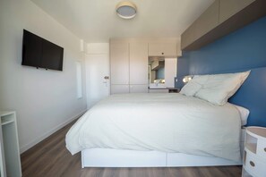 3 chambres, fer et planche à repasser, accès Internet, draps fournis