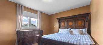 Fantastic 5-bedroom house with AC in charming Cold Lake