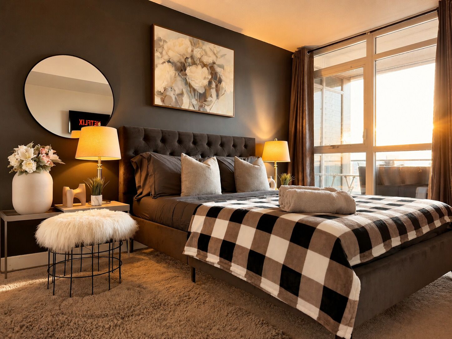 Luxury Apartment, Balcony, City View | WiFi (free)