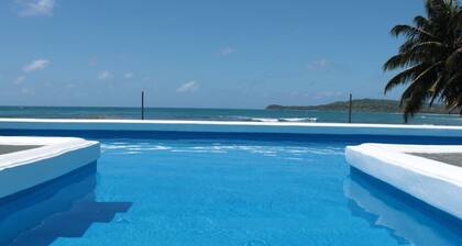 Brand-New Oceanfront Queen Room