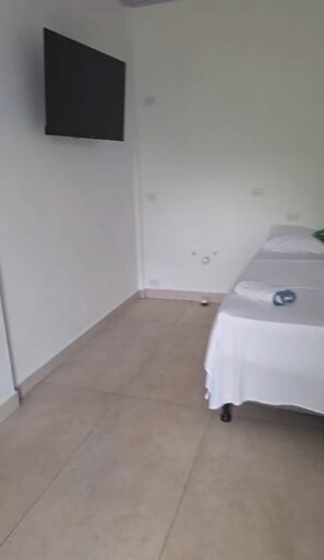 Wifi gratis y ropa de cama 