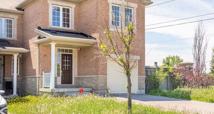 Spacious 4BR Corner Townhouse | 3 Parking | Patio