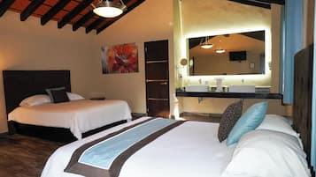 Suite familiar, vistas al patio
