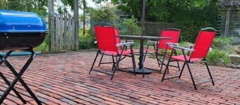Blue Bungalow - Charming 2-bedroom house in Olney